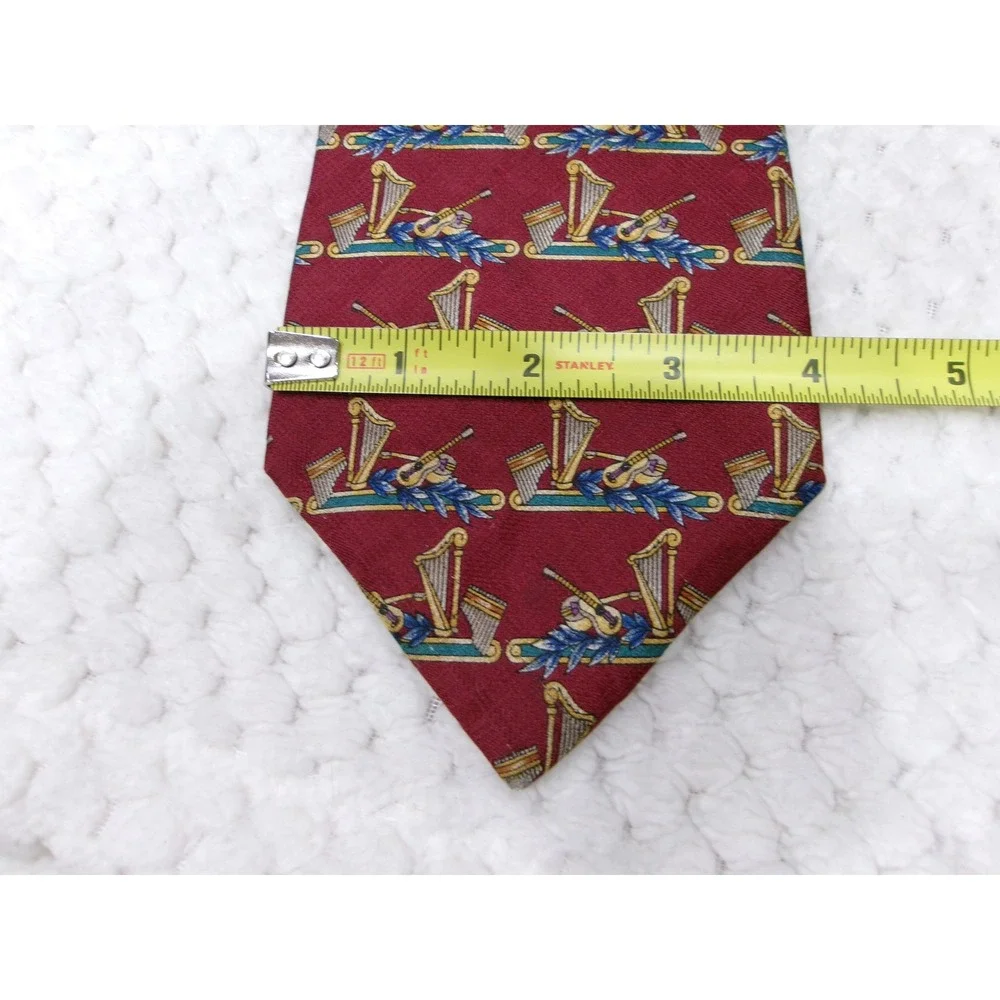 The Metropolitan Museum of Art Mens 4x58 Necktie Burgundy Silk Harp Violin Music